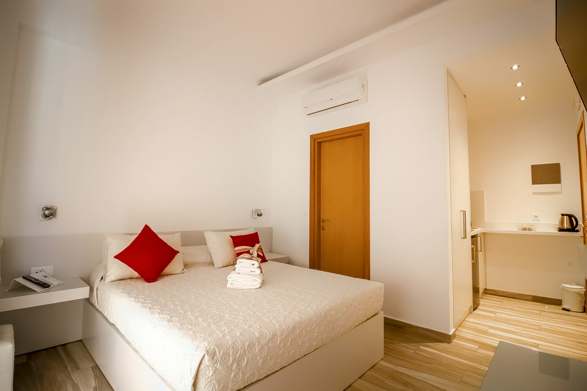 Lindos Beauty Apartment Bagian luar foto